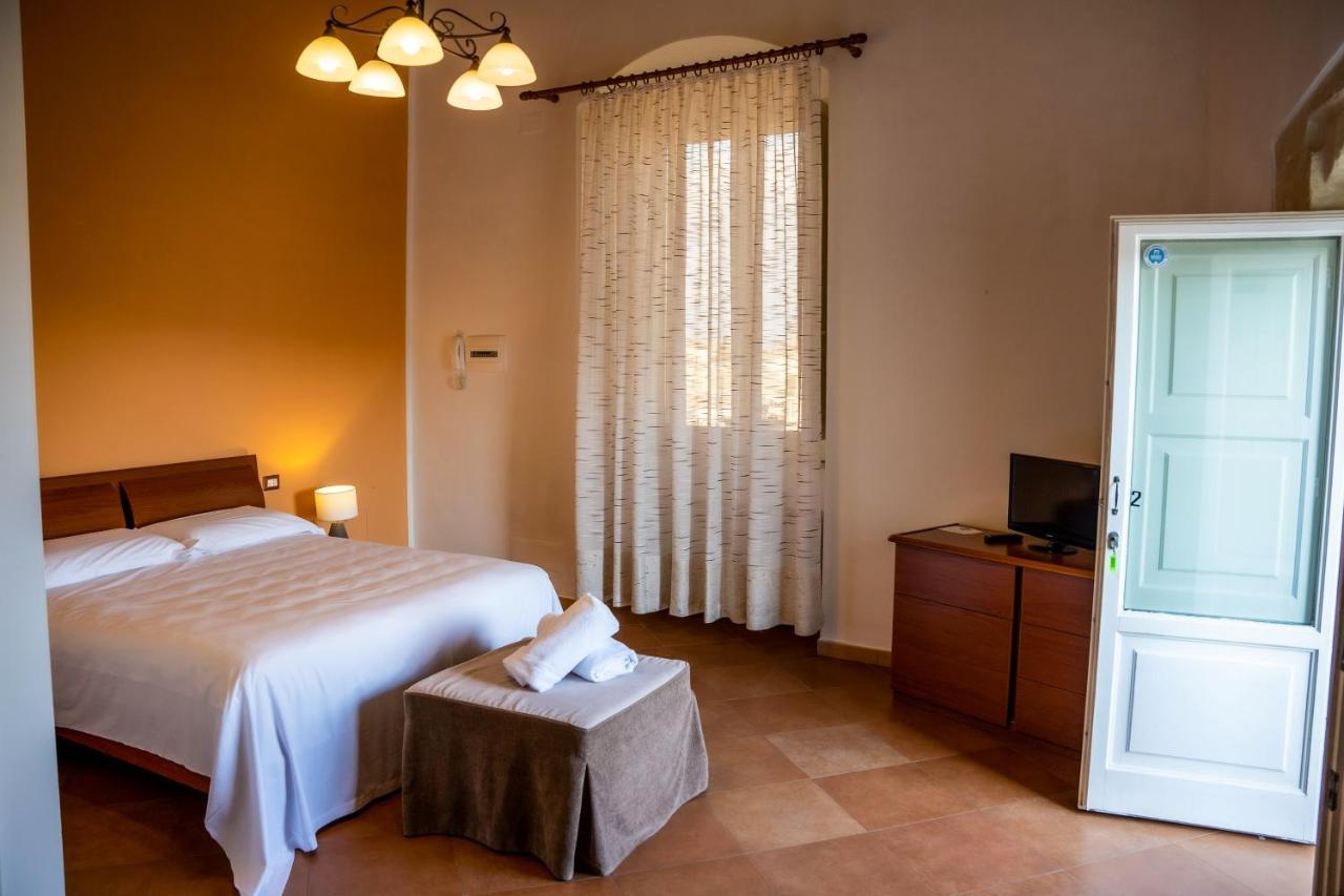 Dimora Santa Barbara Hotel Matera Exterior photo