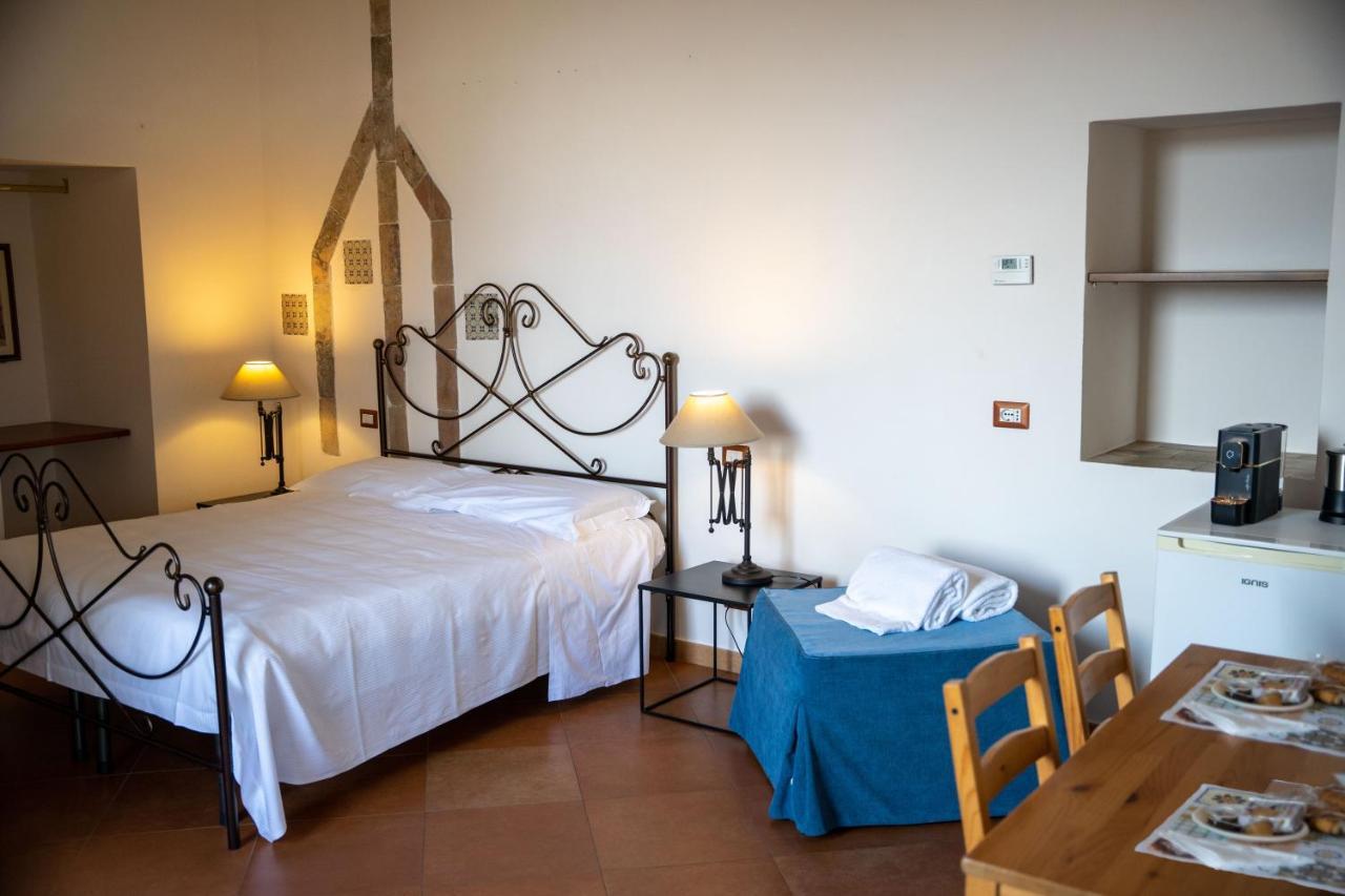 Dimora Santa Barbara Hotel Matera Exterior photo